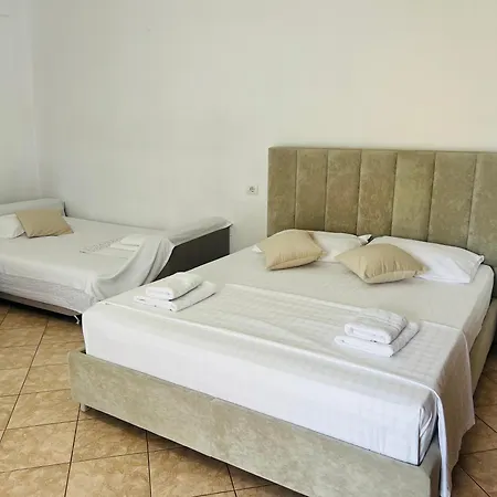 Riza * Sarandë