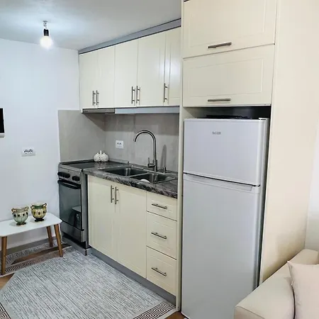 Riza Apartmán Sarandë