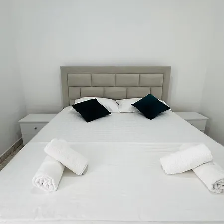 Riza * Sarandë